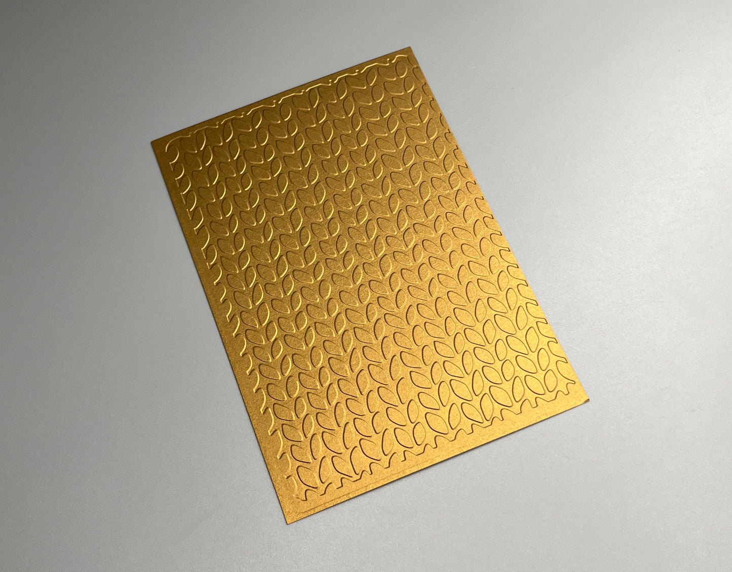 Embossed Knitted Pearlised Paper Cards – Components for Handmade Cards (10.5 x 14.5cm)