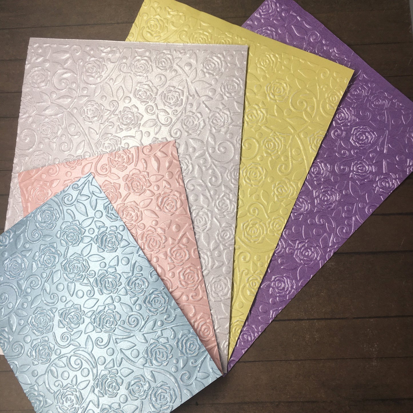 Embossed Pearlised Rose Paper Cards – For Cardmaking, Scrapbooking & Decoration
