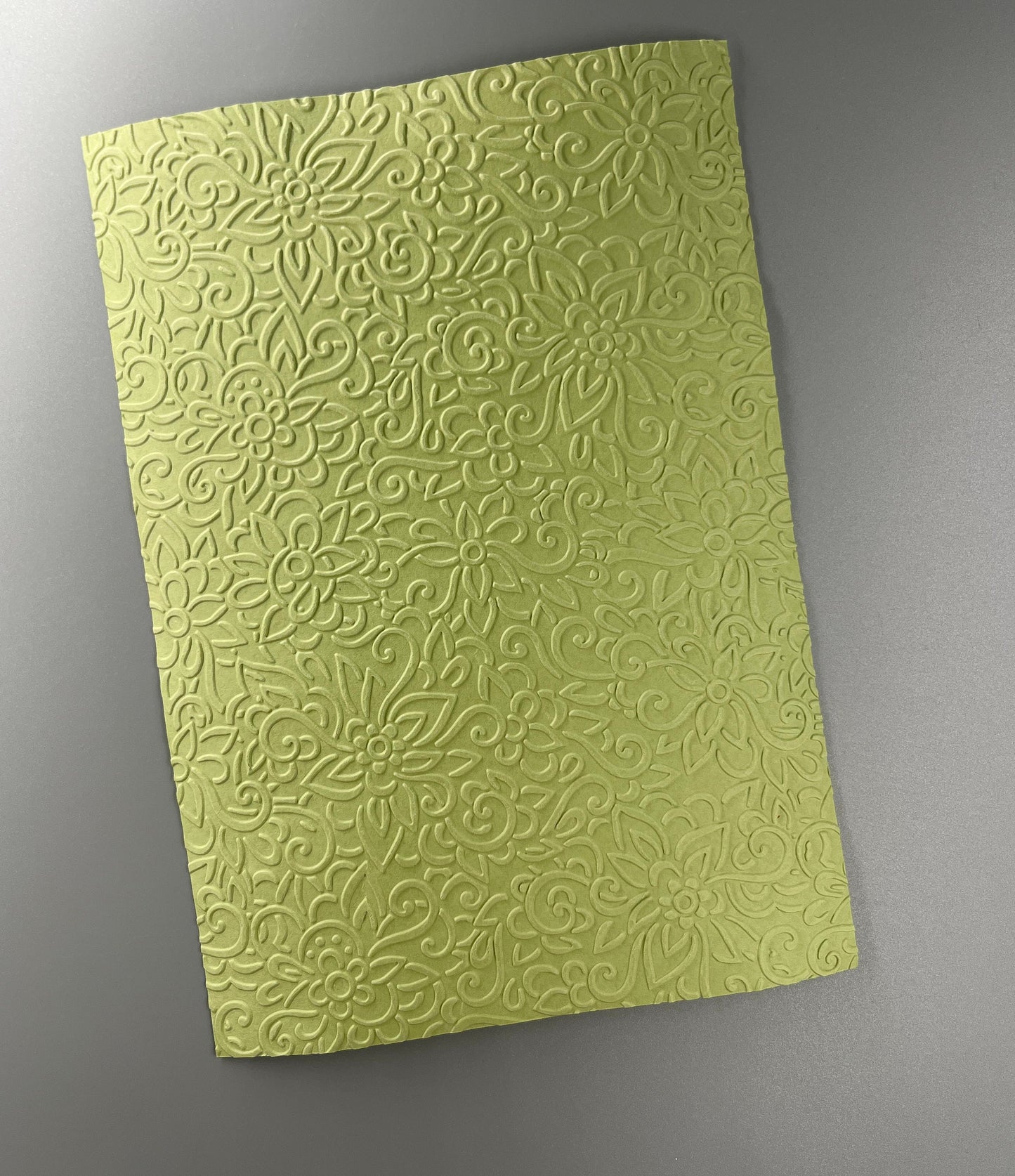 Embossed Flower Paper Cards – Components for Handmade Cards (Multiple Colours & Sizes) – Pack B