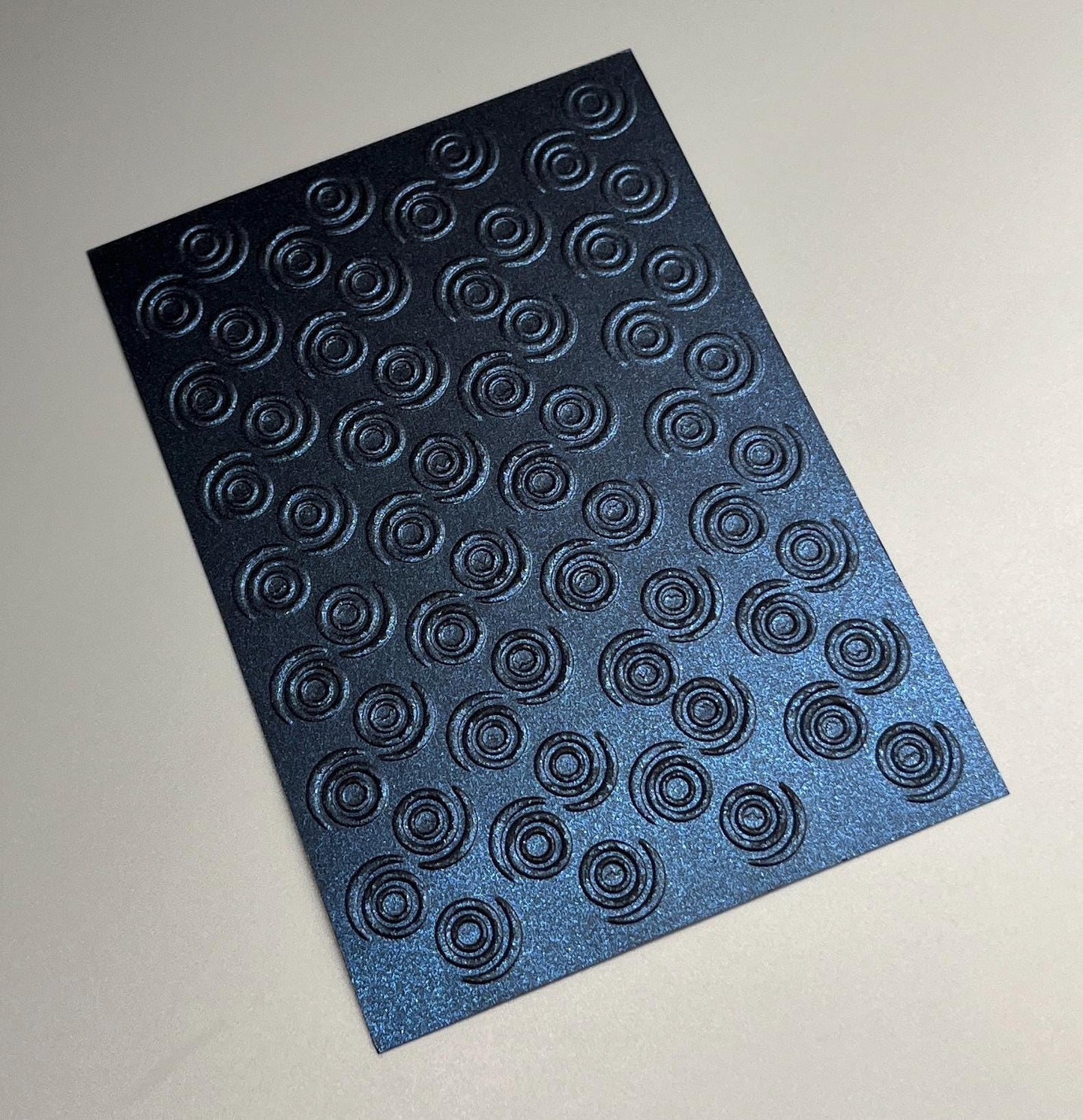 Embossed Circle Pearlised Paper Cards – Components for Handmade Cards (10.5 x 14.5cm)