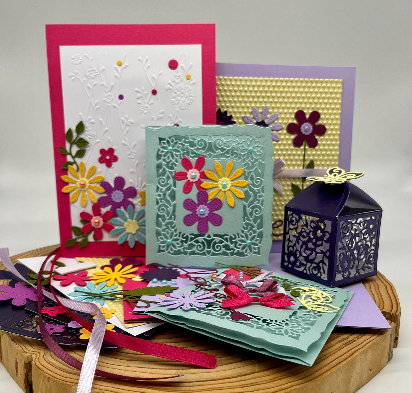 Kids’ Card Making Kit – DIY Birthday & Mother’s Day Cards + Mini Gift Box (3 Cards)