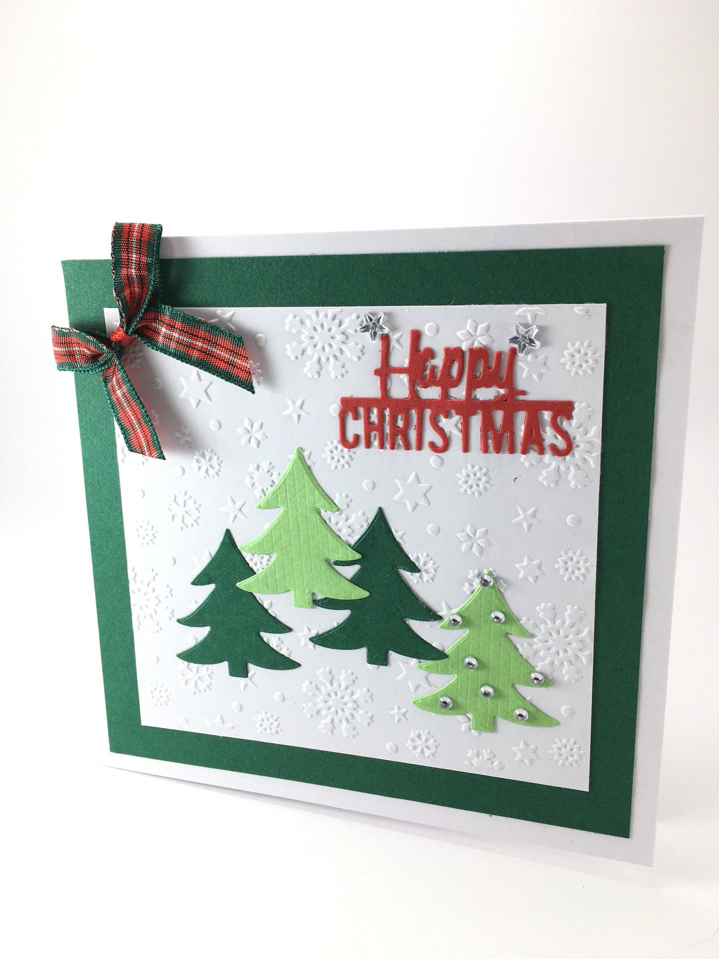 Embossed Christmas Card Making Kit – Makes 4 Handmade Holiday Cards with Envelopes (13.5 x 14.5cm)