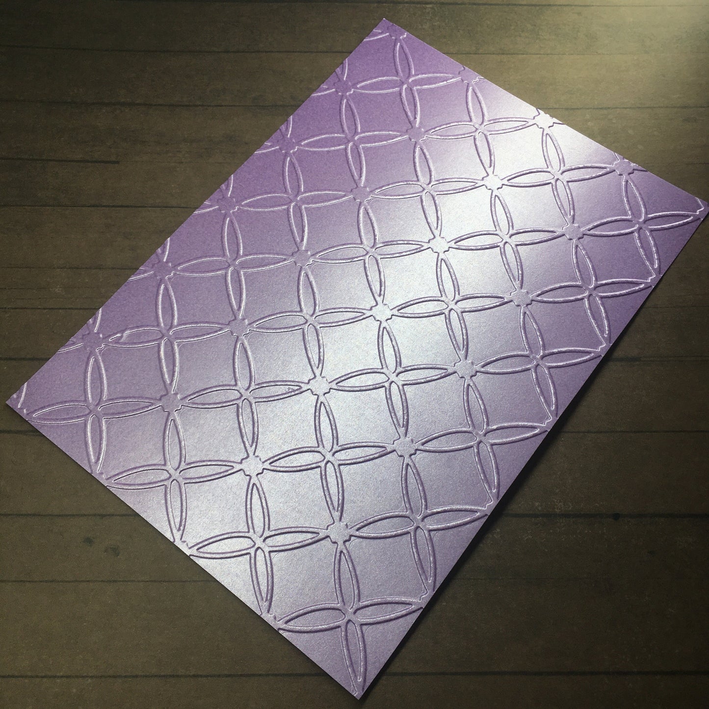 Embossed Pearlised Paper Cards – For Cardmaking, Scrapbooking & Decoration (Multiple Sizes)