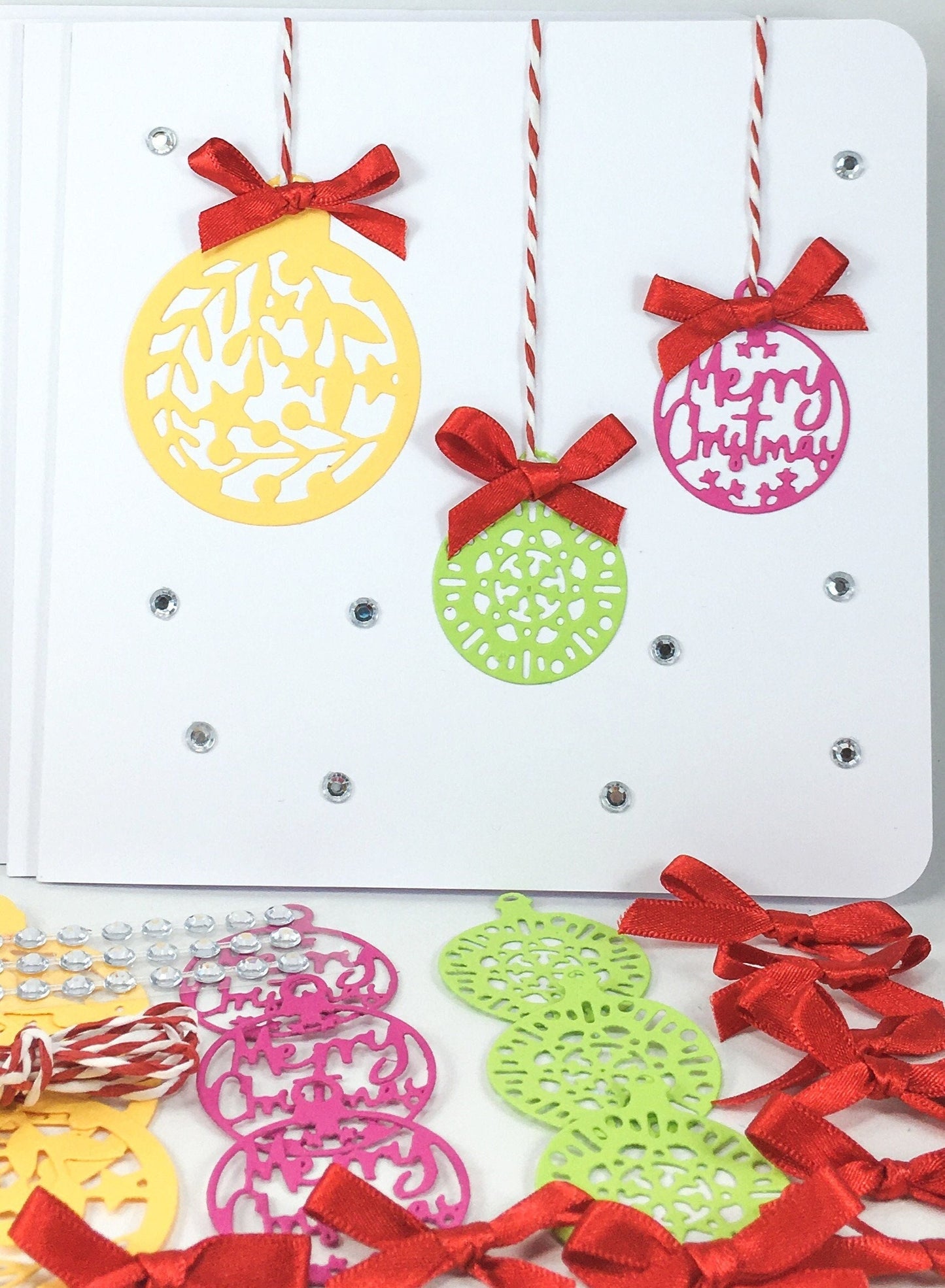Handmade Christmas Card Kit – DIY Ornament Cards with Envelopes (15 x 15cm)