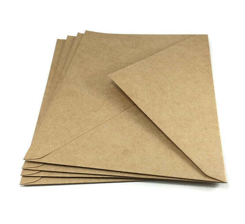 Handmade Christmas Card Kit – Kraft Cards with Envelopes, Makes 4 Cards (5x7")