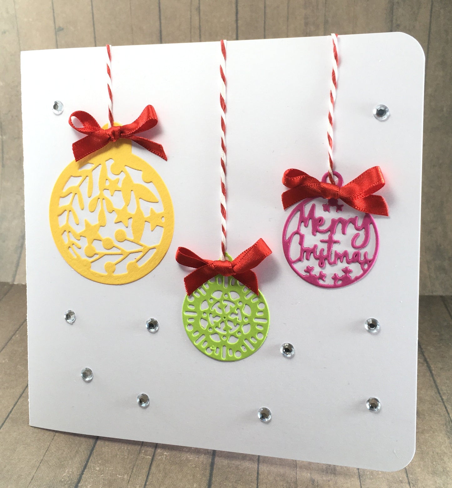 Handmade Christmas Card Kit – DIY Ornament Cards with Envelopes (15 x 15cm)