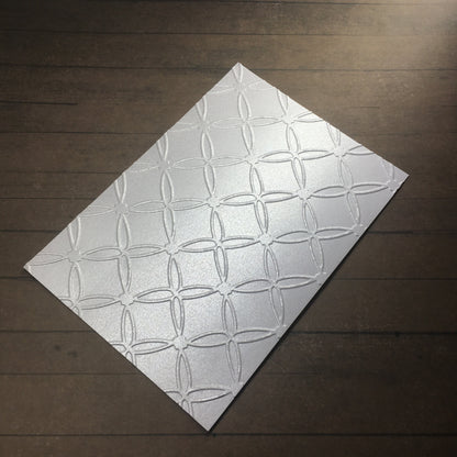 Embossed Pearlised Paper Cards – For Cardmaking, Scrapbooking & Decoration (Multiple Sizes)