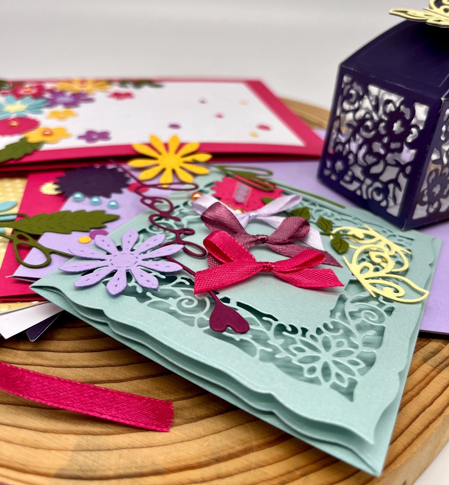 Kids’ Card Making Kit – DIY Birthday & Mother’s Day Cards + Mini Gift Box (3 Cards)