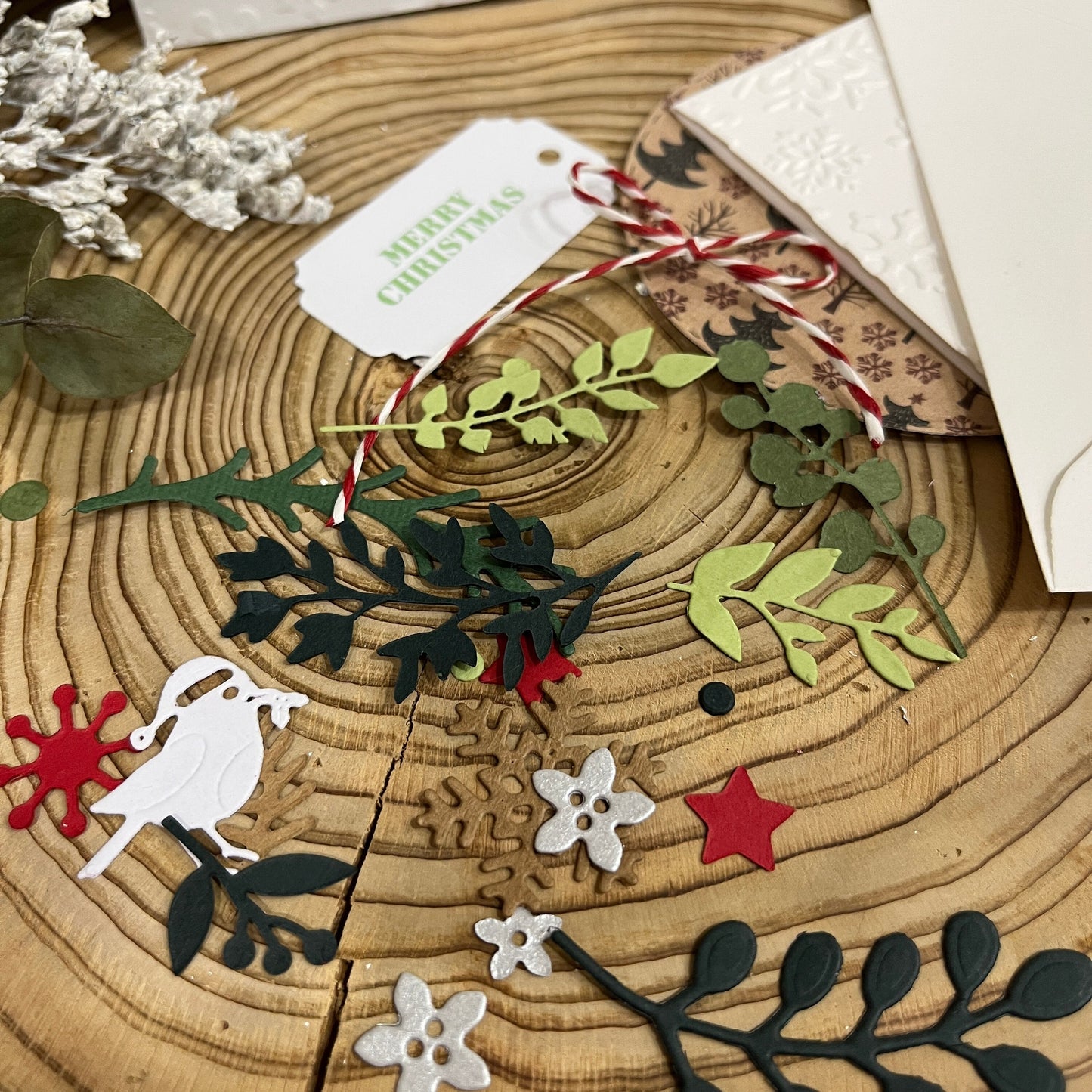 DIY Christmas Card Making Kit – Handmade Embossed Cards & Envelopes (5x7")