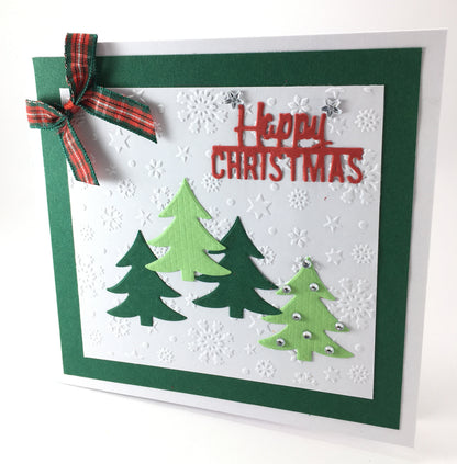 Embossed Christmas Card Making Kit – Makes 4 Handmade Holiday Cards with Envelopes (13.5 x 14.5cm)