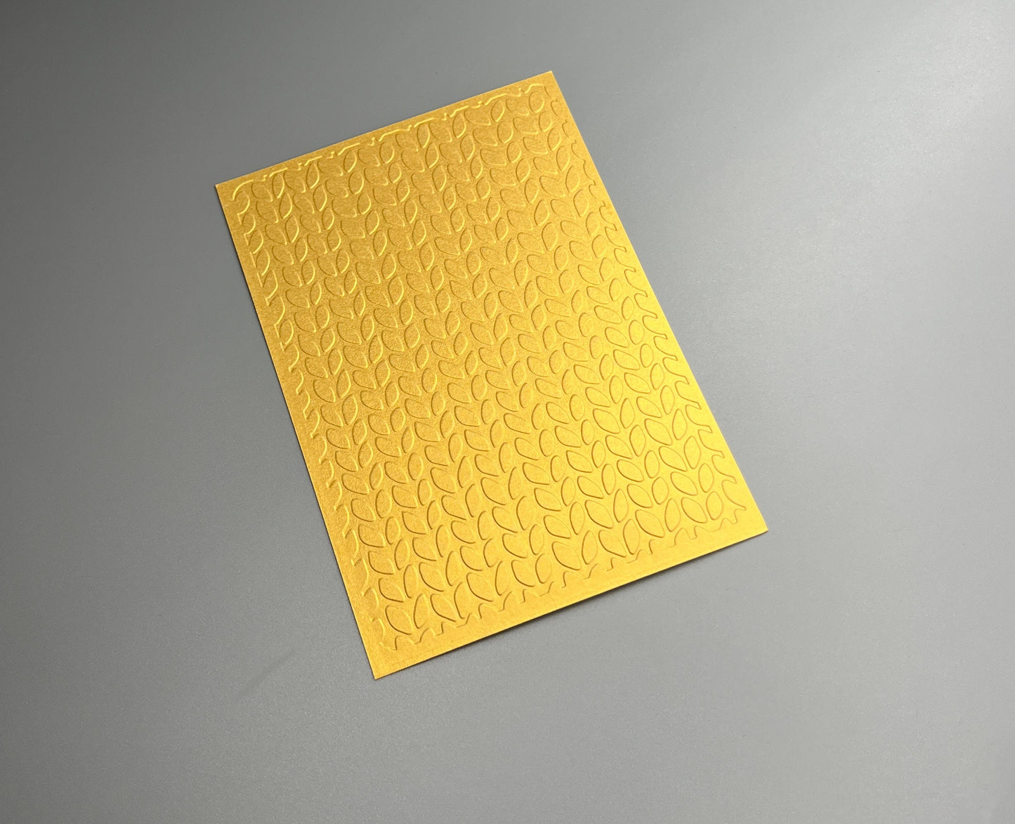 Embossed Knitted Pearlised Paper Cards – Components for Handmade Cards (10.5 x 14.5cm)