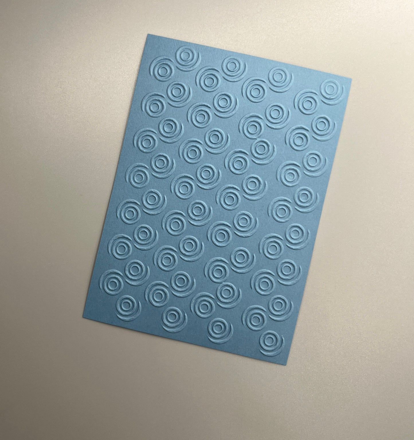 Embossed Circle Paper Cards – Components for Handmade Cards (10.5 x 14.5cm)