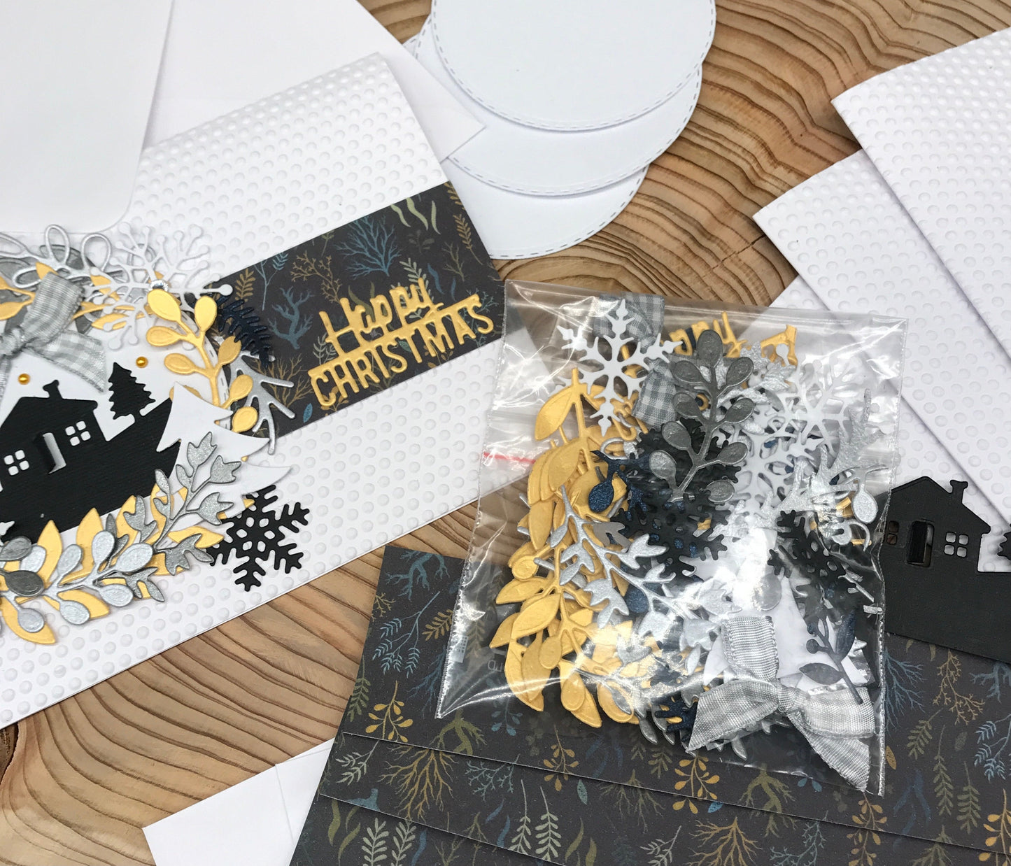 Luxury Christmas Card Making Kit – DIY Handmade Cards & Envelopes (5x7")