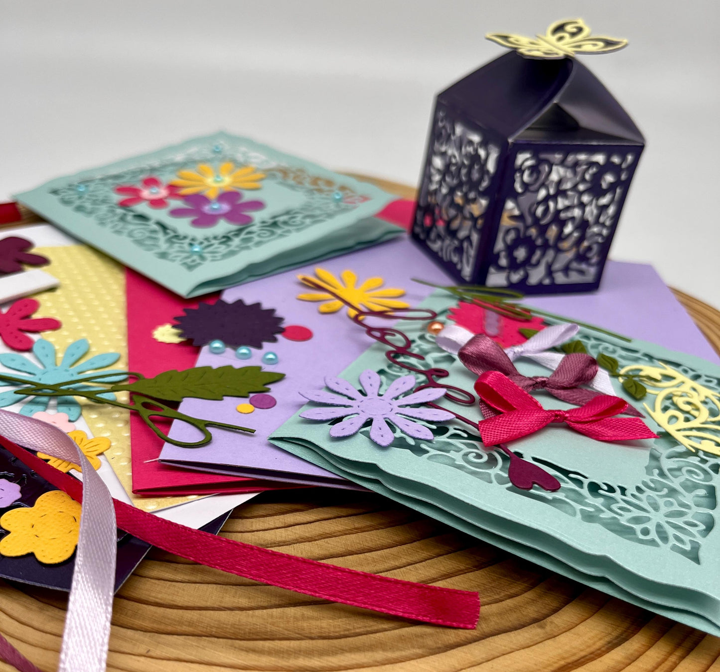 Kids’ Card Making Kit – DIY Birthday & Mother’s Day Cards + Mini Gift Box (3 Cards)