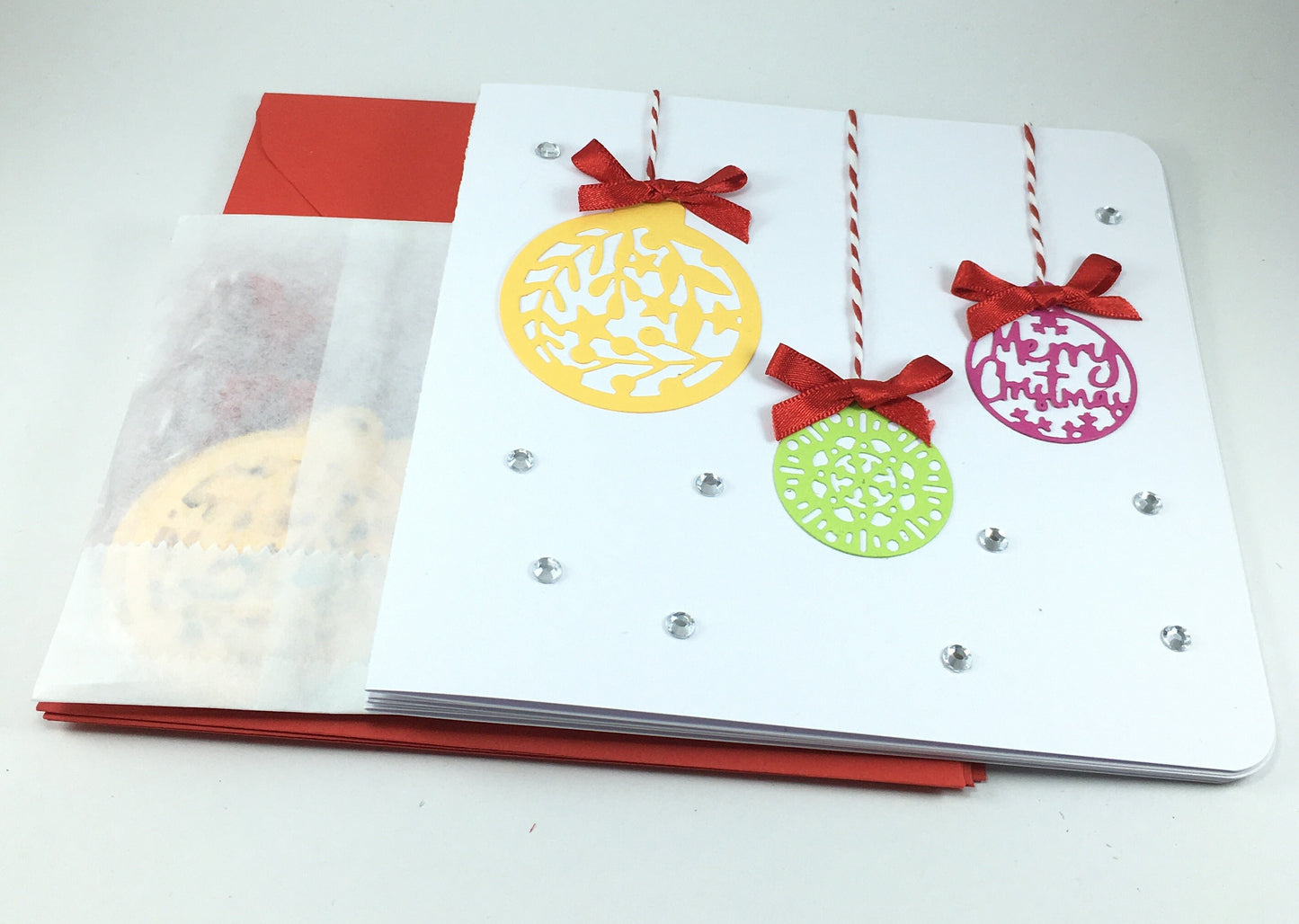 Handmade Christmas Card Kit – DIY Ornament Cards with Envelopes (15 x 15cm)